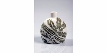 傳統(tǒng)藝術(shù)元素在現(xiàn)代工藝品中的運用